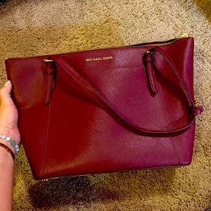 Michael Kors large jet set tote